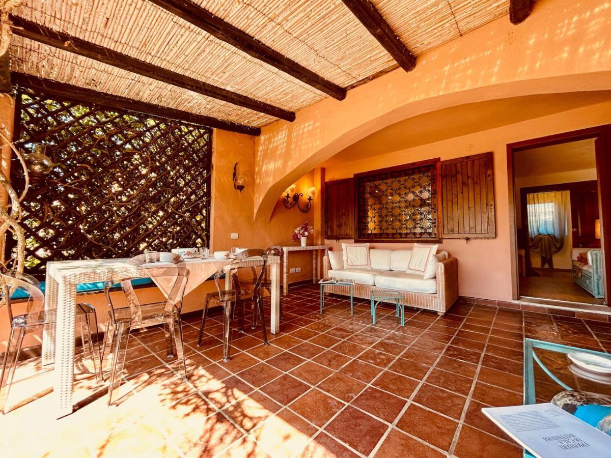 Villetta A Schiera Caprifogli Baja Sardinia Luaran gambar