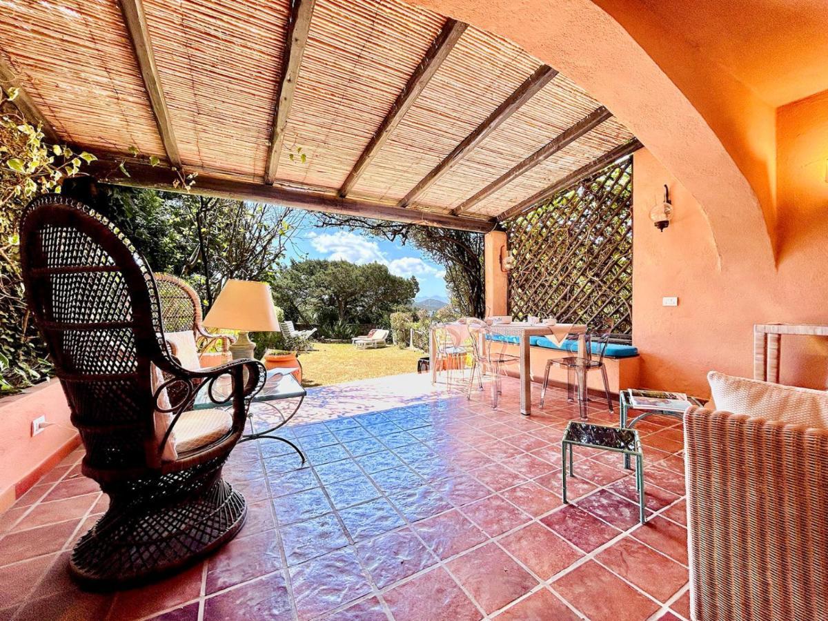 Villetta A Schiera Caprifogli Baja Sardinia Luaran gambar